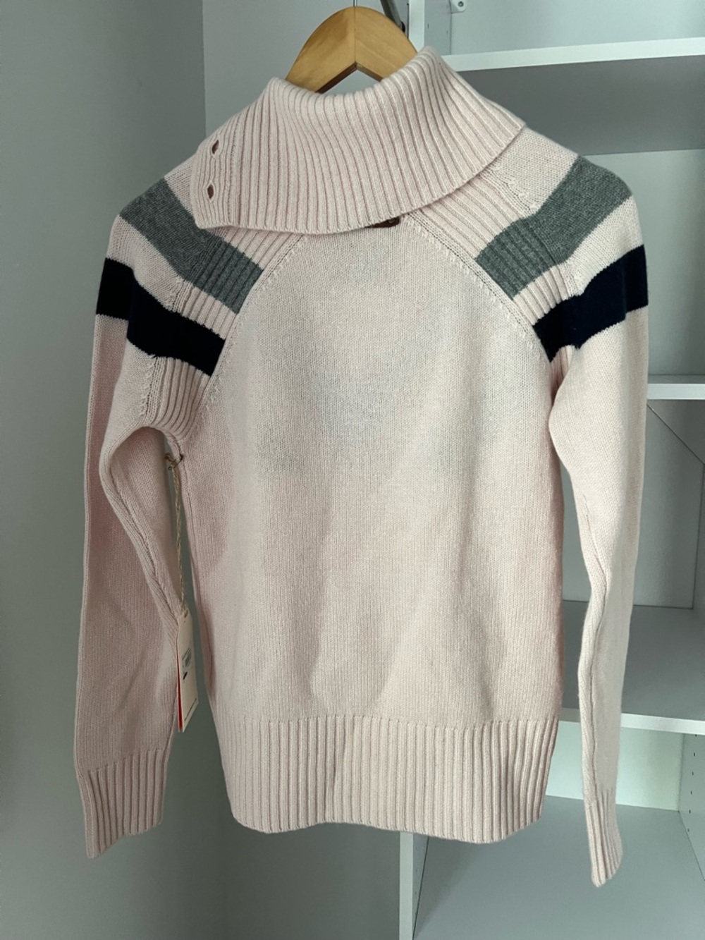 Alps & Meters Cozy Pink Chevron Turtleneck Sweater with Buttoned Collar - Picture 3 of 3